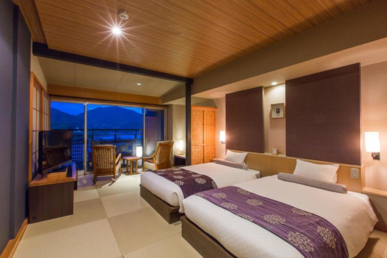 Migiwatei Ochi Kochi Hotel Tomo Ngoại thất bức ảnh