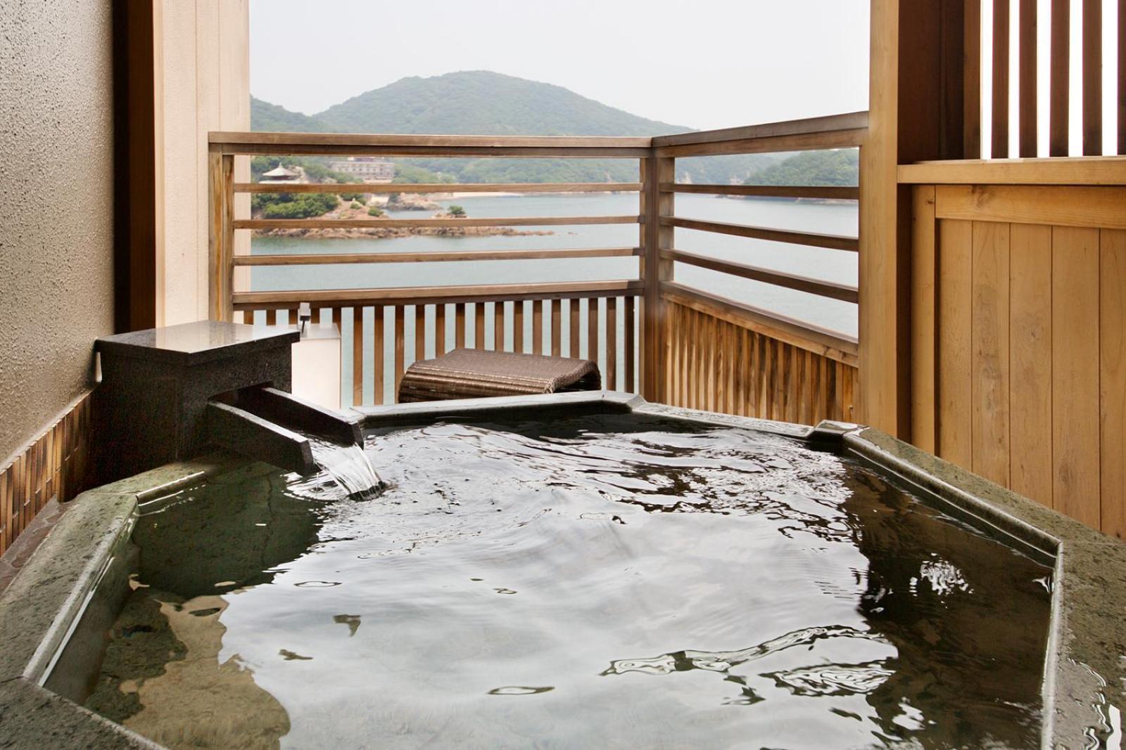 Migiwatei Ochi Kochi Hotel Tomo Ngoại thất bức ảnh