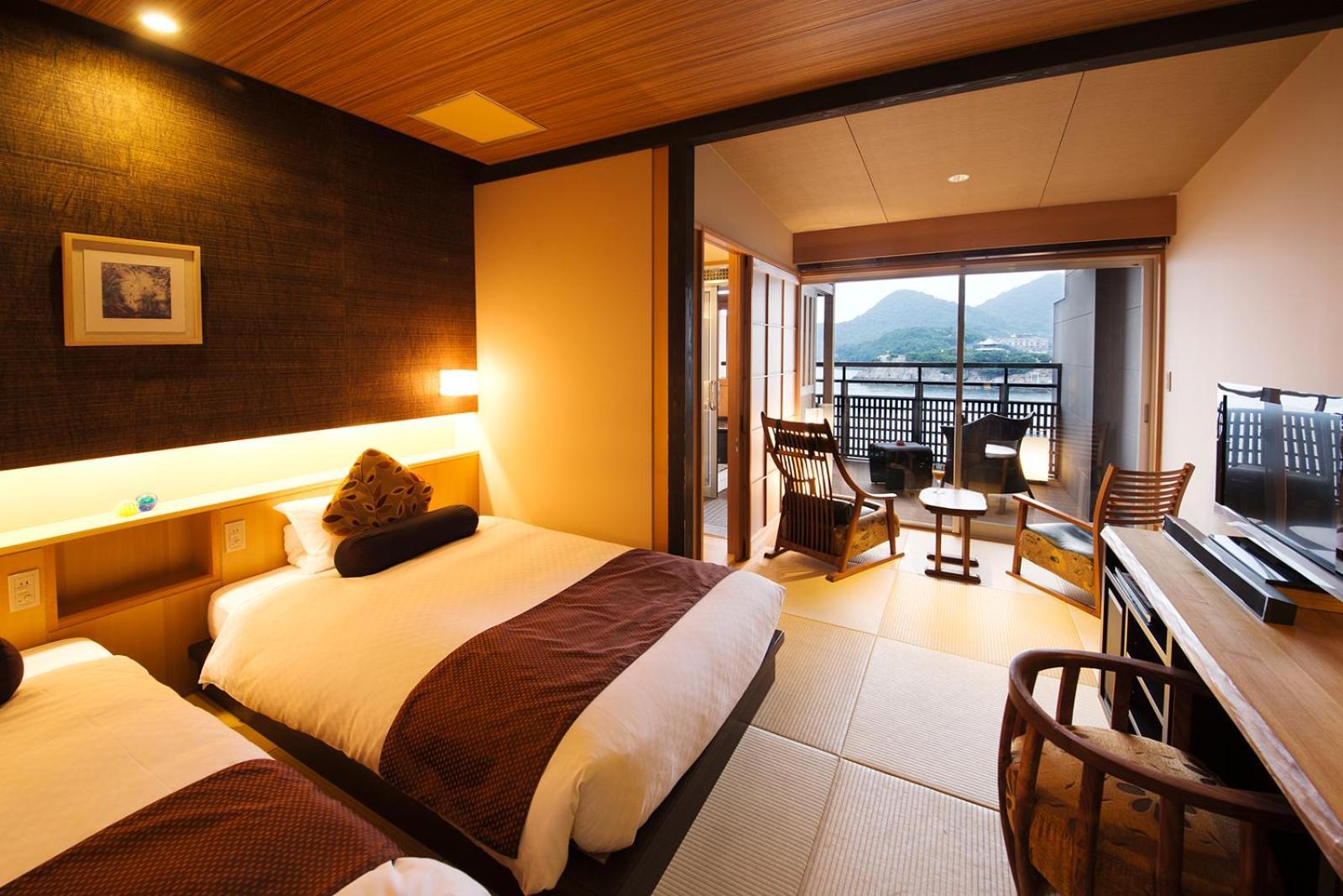 Migiwatei Ochi Kochi Hotel Tomo Ngoại thất bức ảnh